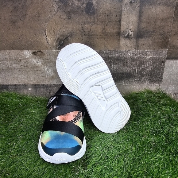 New Adidas Kids Fortarun X Running Shoe - Picture 8 of 9